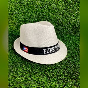 Hat with Puerto Rico ribbon on the brim